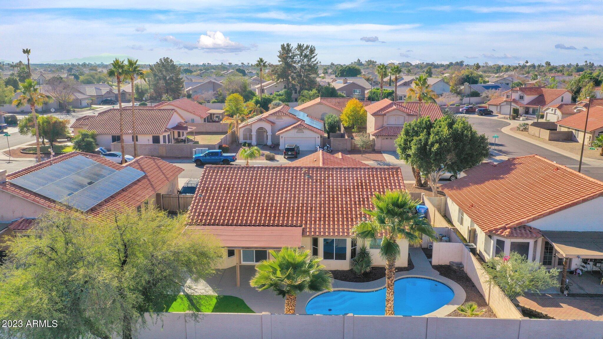 402 West Smoke Tree Road Gilbert, AZ 85233 - Photo 33 of 39 4-web-or-mls-DJI_0312