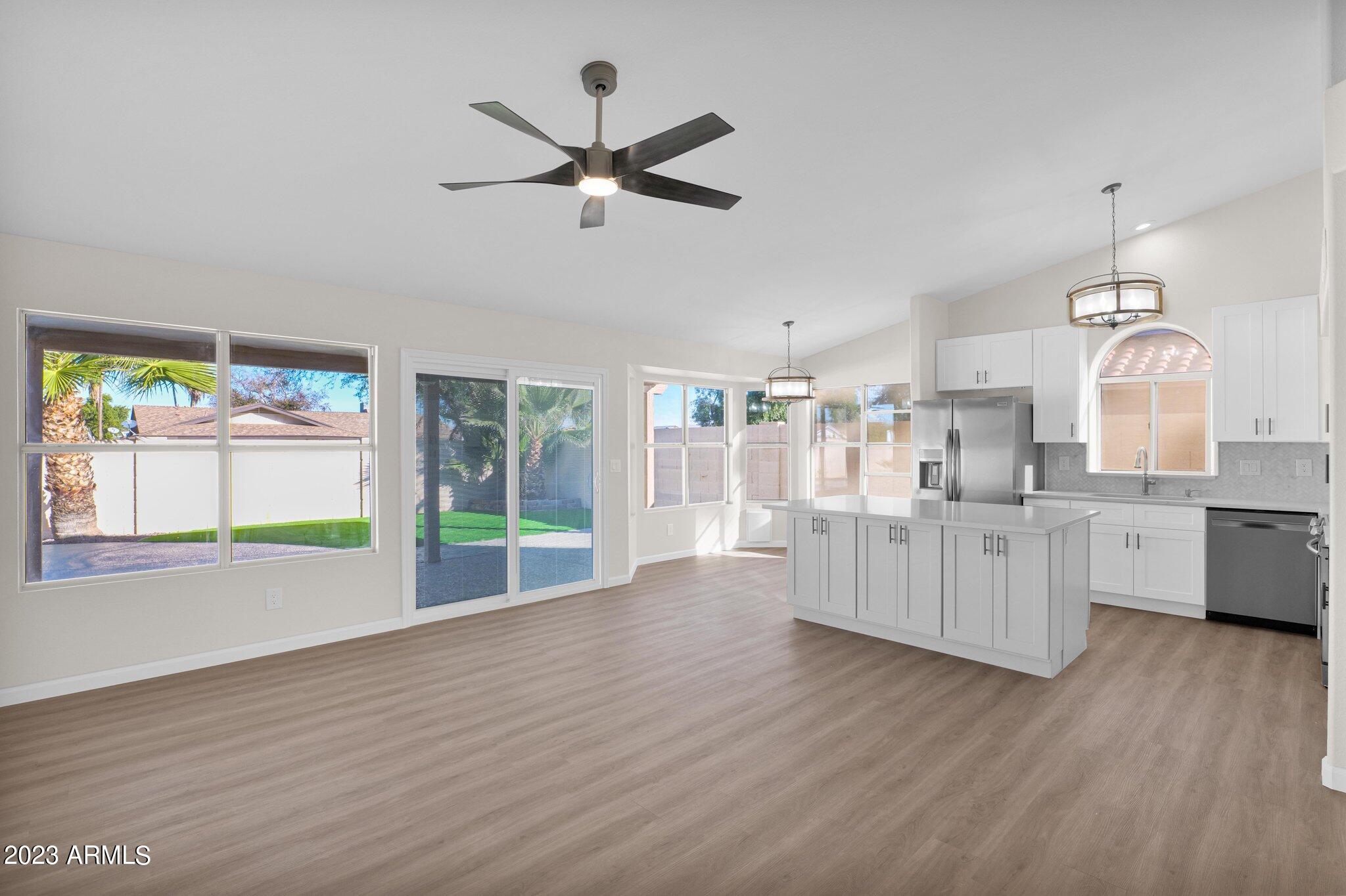 402 West Smoke Tree Road Gilbert, AZ 85233 - Photo 9 of 39 28-web-or-mls-P1003850