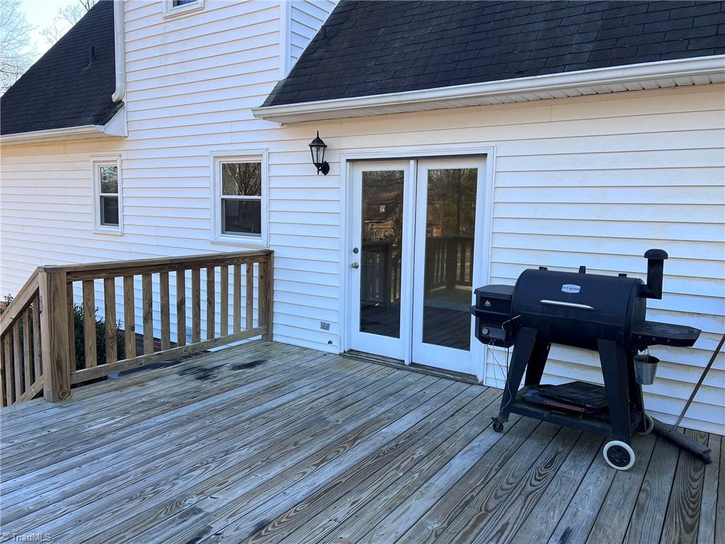 326 Springdale Road Walnut Cove, NC 27052 - Photo 8 of 33 Back Deck