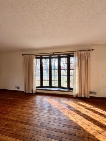 $3,000 | 3601 125th Avenue Northeast, Blaine, MN 55449