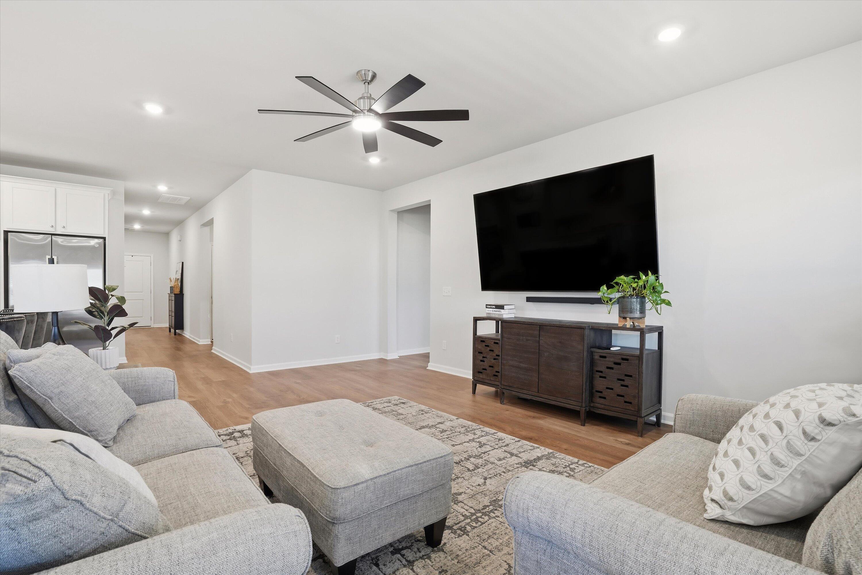 1135 Cooper Point Street Ridgeville, SC 29472 - Photo 11 of 30 11-011_DSC06660_1