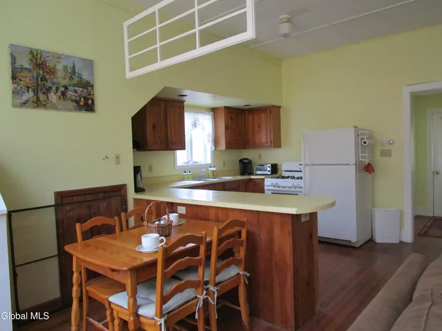 $171,888 | 234 Toad Point Road, Petersburgh, NY 12138