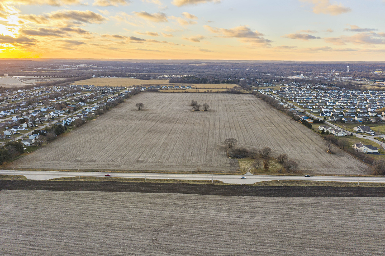 15432 Willowbrook Road South Beloit, IL 61080 - Photo 1 of 8 a view of city