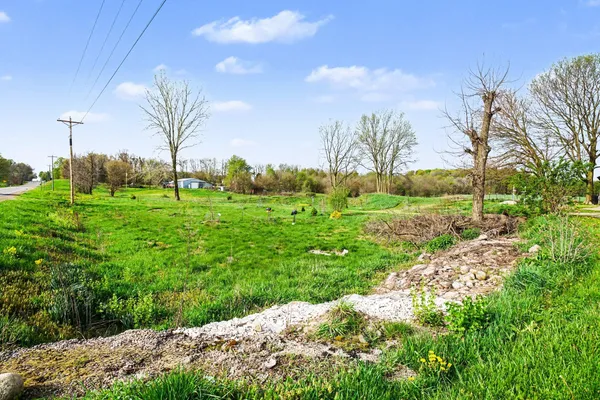 $306,000 | 64554 Highway 40, Jones, MI 49061