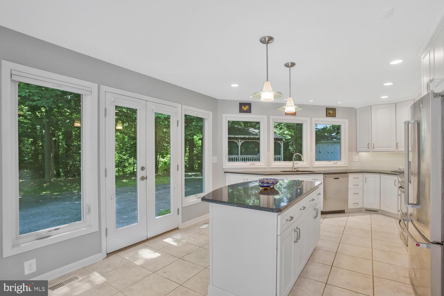 3 Armory Road Prince Frederick, MD 20678 - Photo 20 of 63 Center island