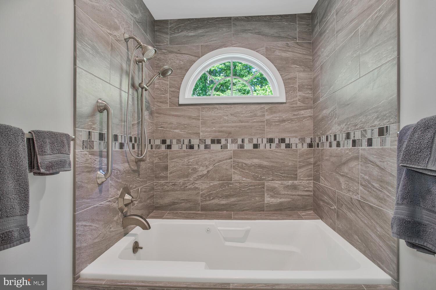 3 Armory Road Prince Frederick, MD 20678 - Photo 34 of 63 Air jetted tub in hall bath