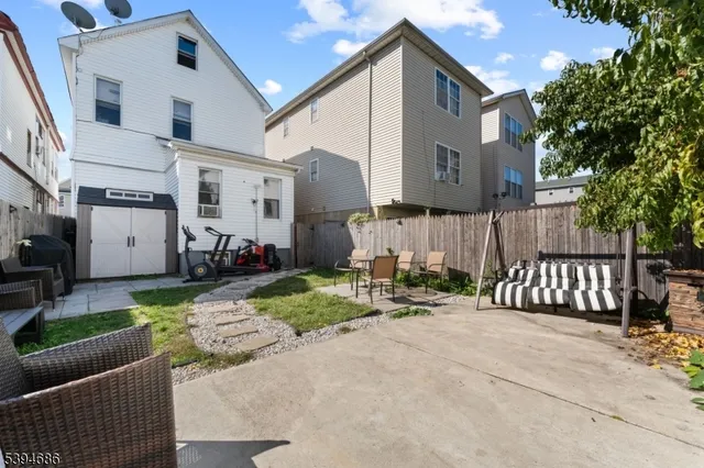 $725,000 | 907 Flora Street, Elizabeth, NJ 07201