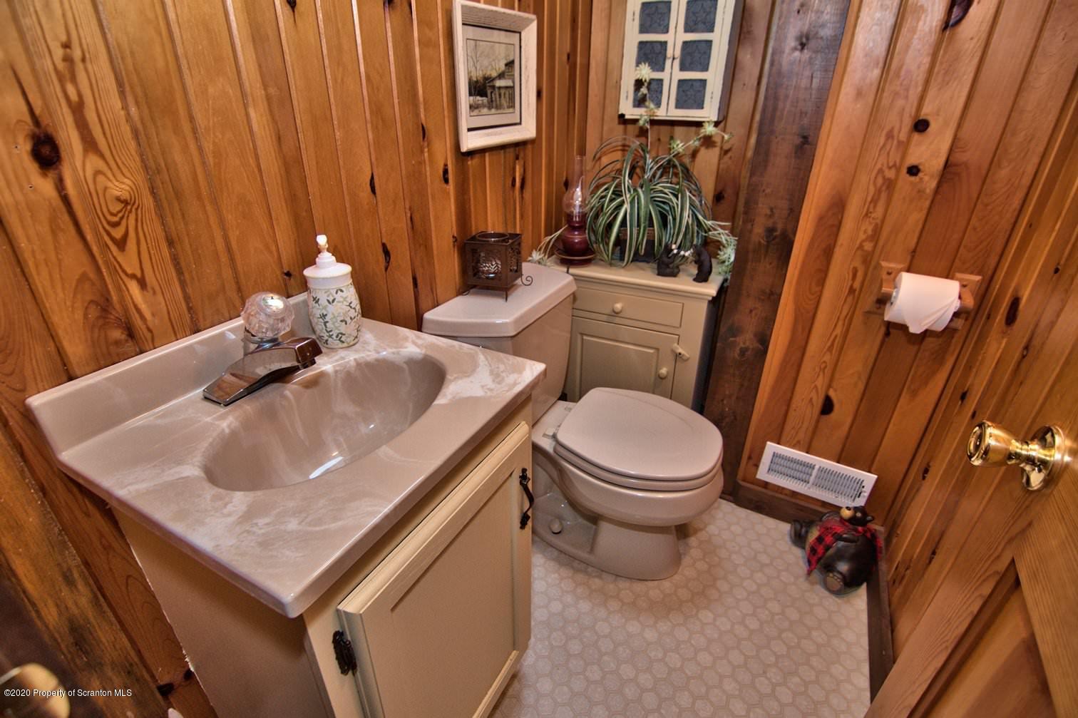 37 Leonard Road Pleasant Mount, PA 18453 - Photo 22 of 26 Gallery Image 22