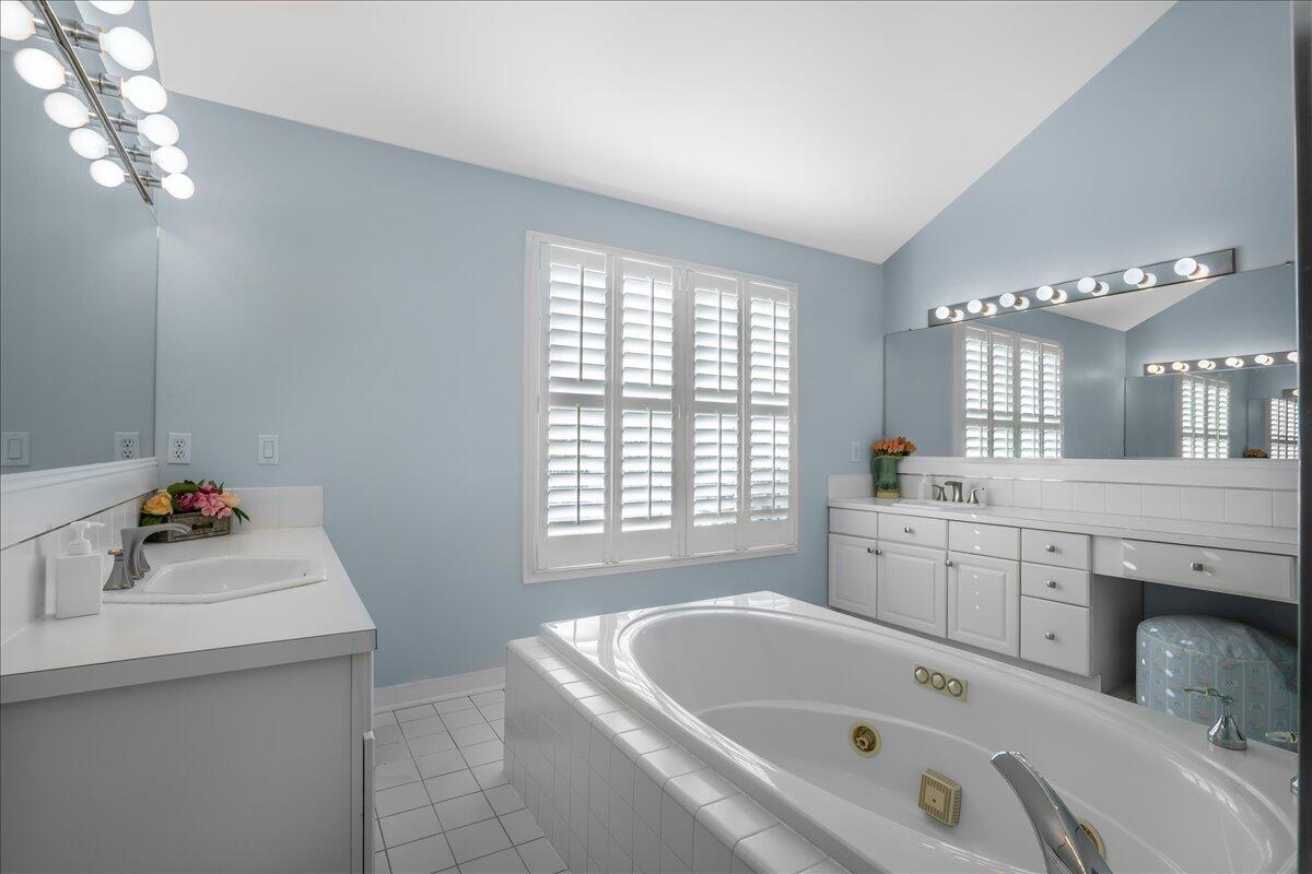 366 Stringer Alley Mount Pleasant, SC 29464 - Photo 30 of 75 29-DSC00764_1