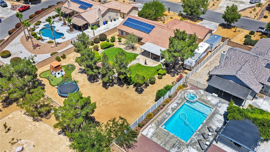 19581 Powhatan Road Apple Valley, CA 92308 - Photo 78 of 80