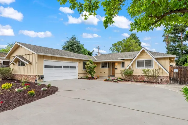 $1,998,000 | 1985 Minna Way, San Jose, CA 95124