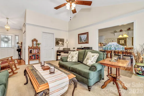 $470,000 | 333 Charlestown Drive, Hendersonville, NC 28792