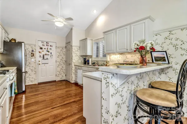 $470,000 | 333 Charlestown Drive, Hendersonville, NC 28792