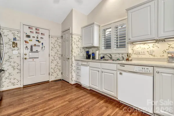 $470,000 | 333 Charlestown Drive, Hendersonville, NC 28792