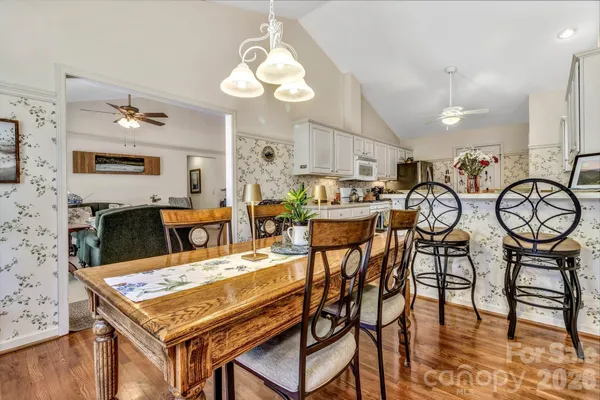 $470,000 | 333 Charlestown Drive, Hendersonville, NC 28792