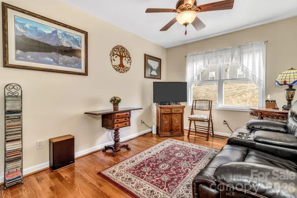 $470,000 | 333 Charlestown Drive, Hendersonville, NC 28792