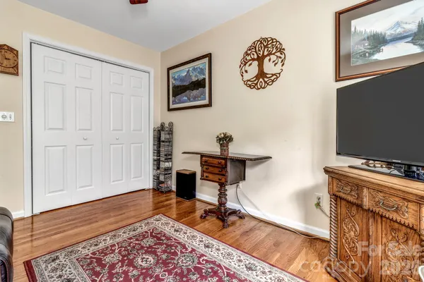 $470,000 | 333 Charlestown Drive, Hendersonville, NC 28792