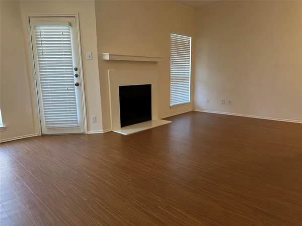 $1,300 | 1700 Amelia Court, Unit 523, Plano, TX 75075