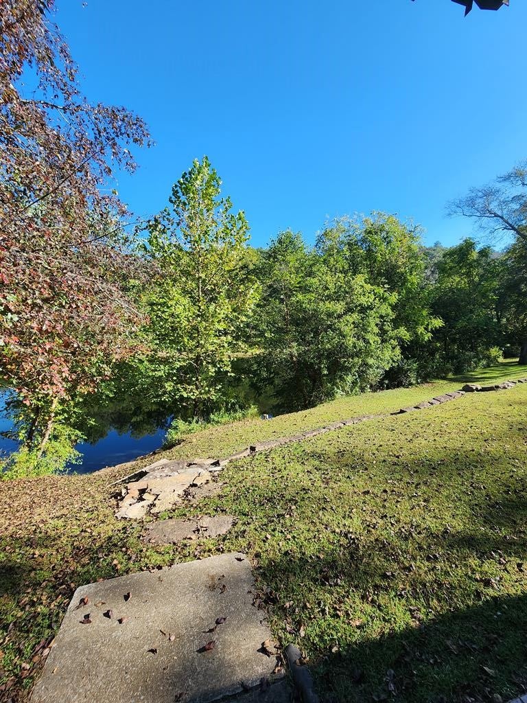 55 Lou Hill Road Hinton, WV 25951 - Photo 28 of 34 Gallery Image 28