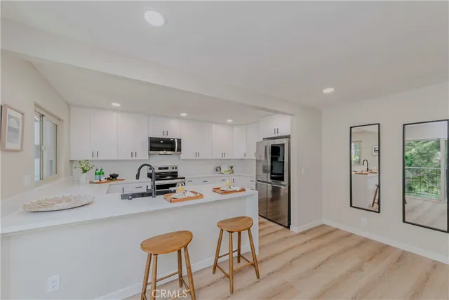 $1,090,000 | 28331 Ridgefalls Court, Unit 129, Rancho Palos Verdes, CA 90275