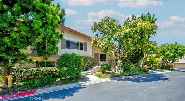 $1,090,000 | 28331 Ridgefalls Court, Unit 129, Rancho Palos Verdes, CA 90275