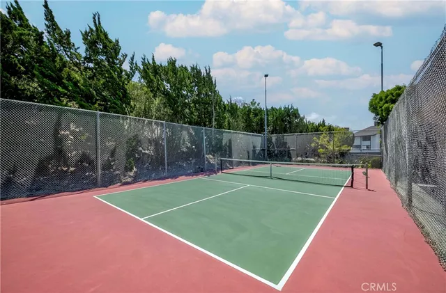 $1,090,000 | 28331 Ridgefalls Court, Unit 129, Rancho Palos Verdes, CA 90275