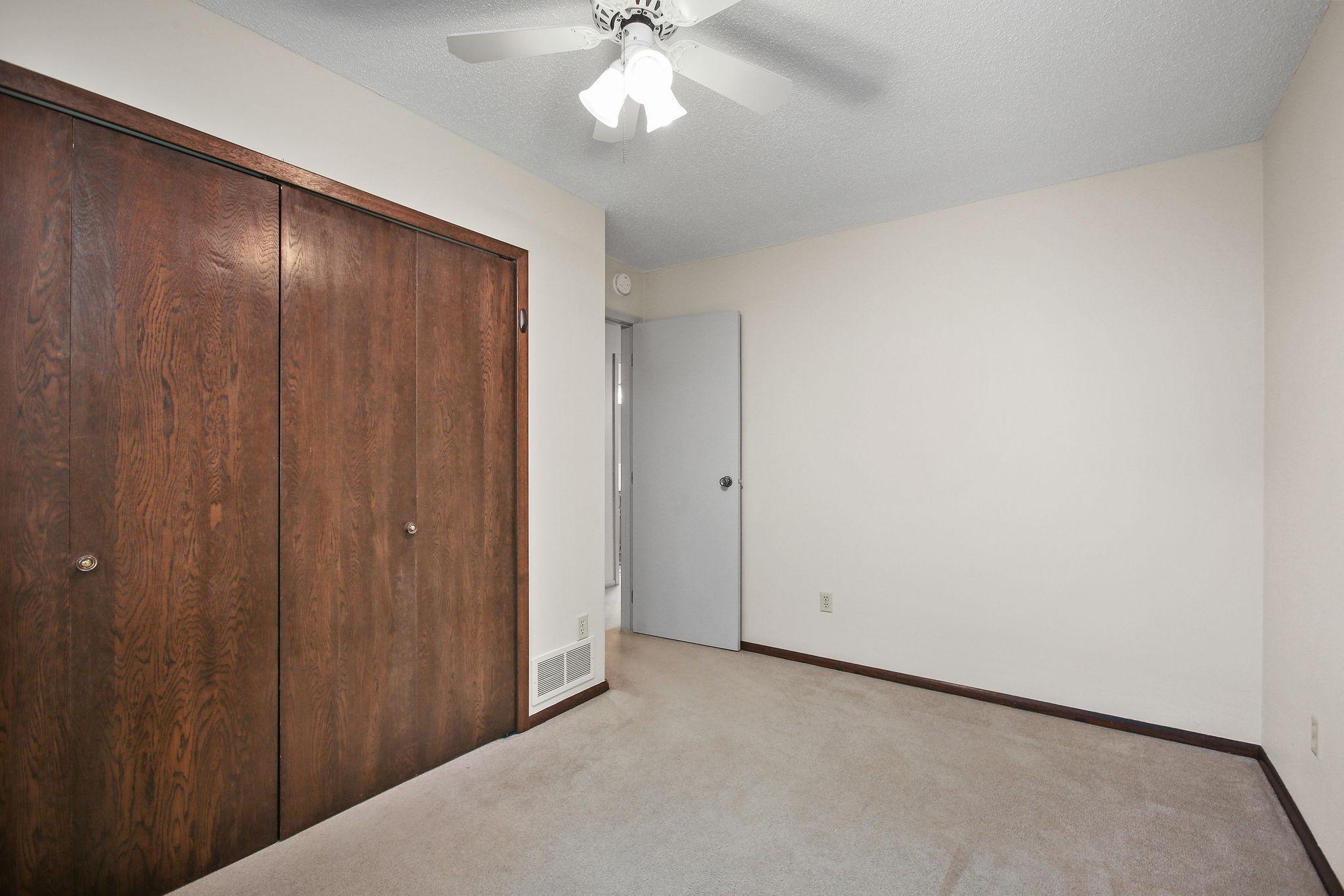 8434 Sunnyside Road Mounds View, MN 55112 - Photo 19 of 35 Gallery Image 19