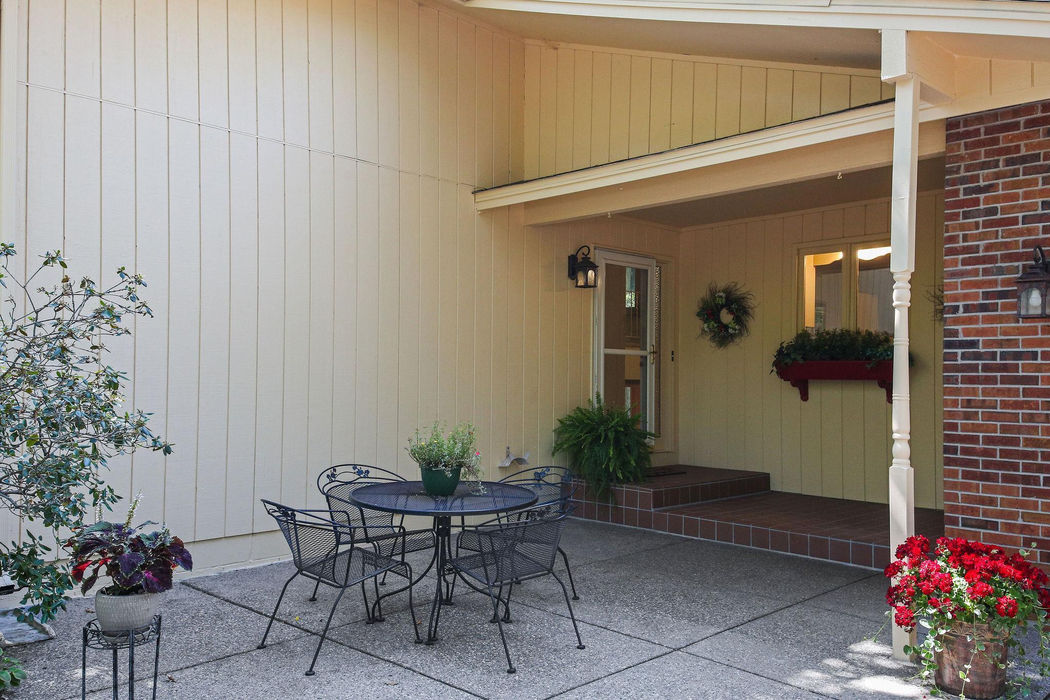 8434 Sunnyside Road Mounds View, MN 55112 - Photo 3 of 35 Gallery Image 3