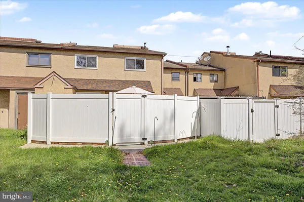$2,850 | 2282 Suzann Drive, Warrington, PA 18976