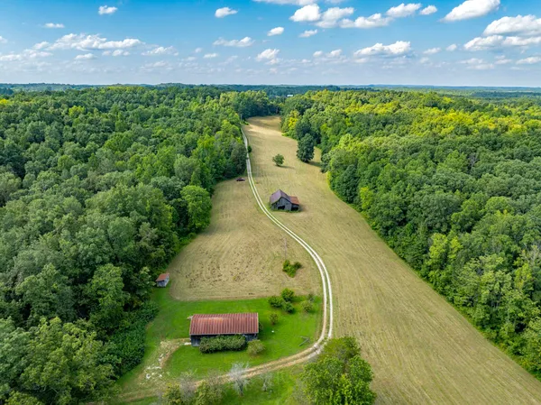 $600,000 | 1195 Hoop Road, Wellington, KY 40387