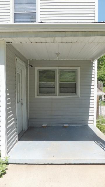 3220 Ford Hampton Road Winchester, KY 40391 - Photo 8 of 54 Patio.