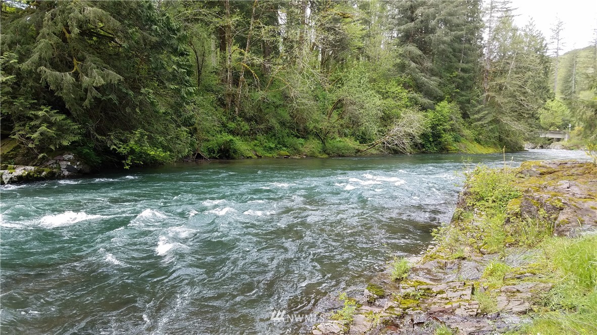 7030 Kalama River Road Kalama, WA 98625 - Photo 10 of 18 Gallery Image 10