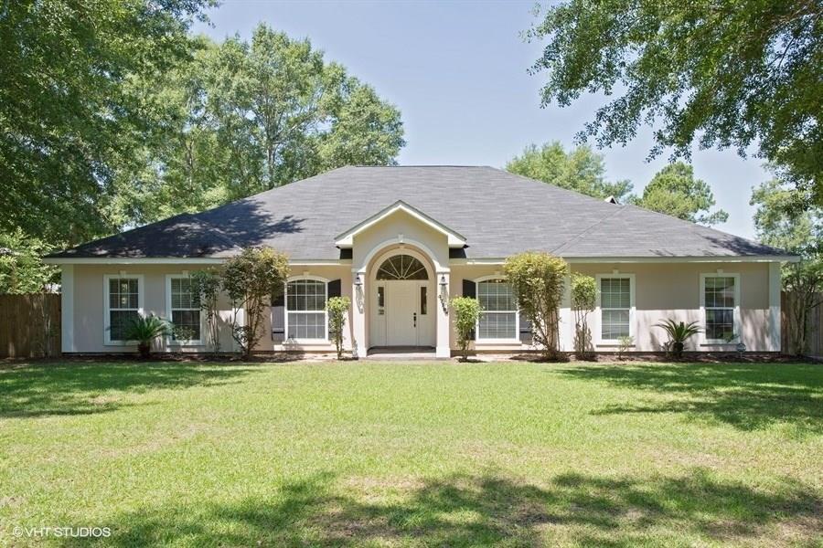 47185 Milton Road Tickfaw, LA 70466 - Photo 1 of 25 Gallery Image 1