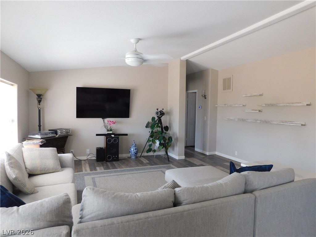 730 South Miami Street Sandy Valley, NV 89019 - Photo 4 of 33