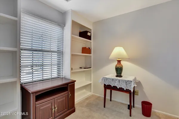 $3,950 | 14 Hialeah, West Long Branch, NJ 07764