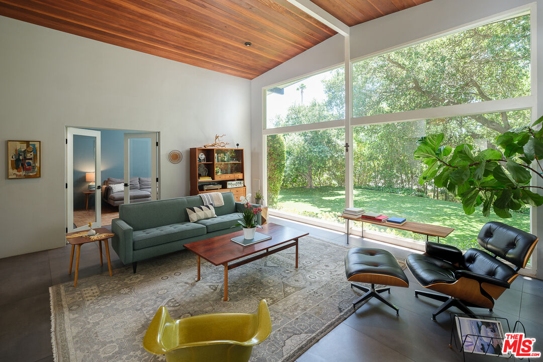 1540 Lancashire Place Pasadena, CA 91103 - Photo 6 of 31 a living room with furniture and a large window