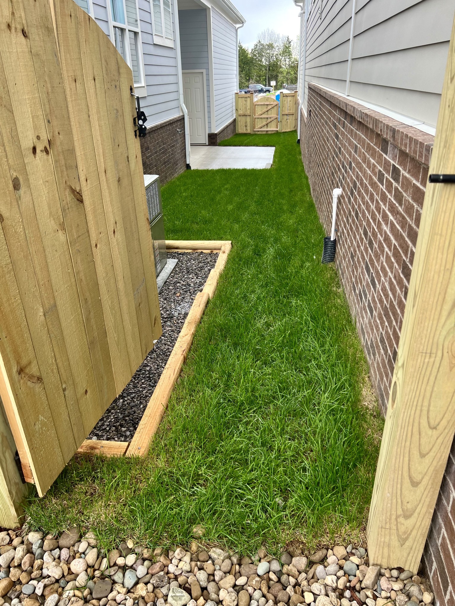 2007 Nathaniel Road Franklin, TN 37064 - Photo 12 of 12 a view of a backyard with a garden