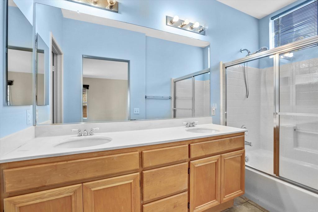 3367 Monique Lane Spring Valley, CA 91977 - Photo 17 of 34