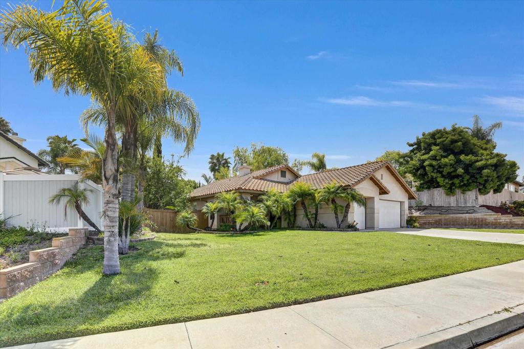 3367 Monique Lane Spring Valley, CA 91977 - Photo 3 of 34