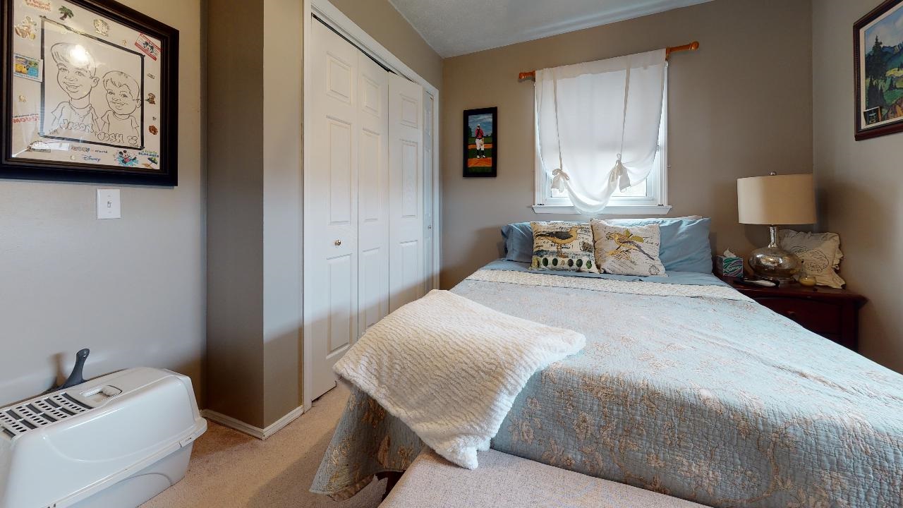 1147 North Sharkey Road Bloomfield, IN 47424 - Photo 13 of 25