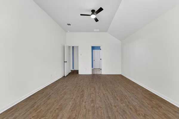 $409,990 | 1665 Oyster Creek, Buda, TX 78610