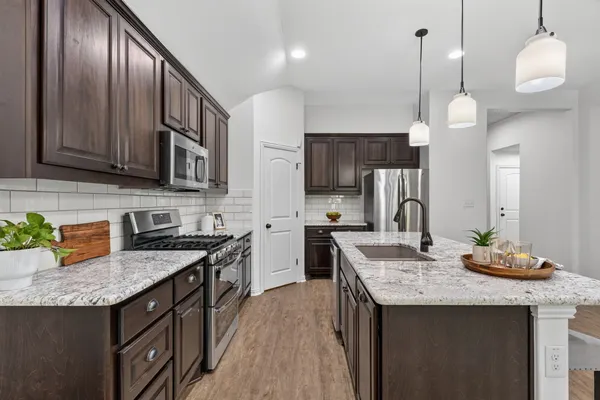 $409,990 | 1665 Oyster Creek, Buda, TX 78610