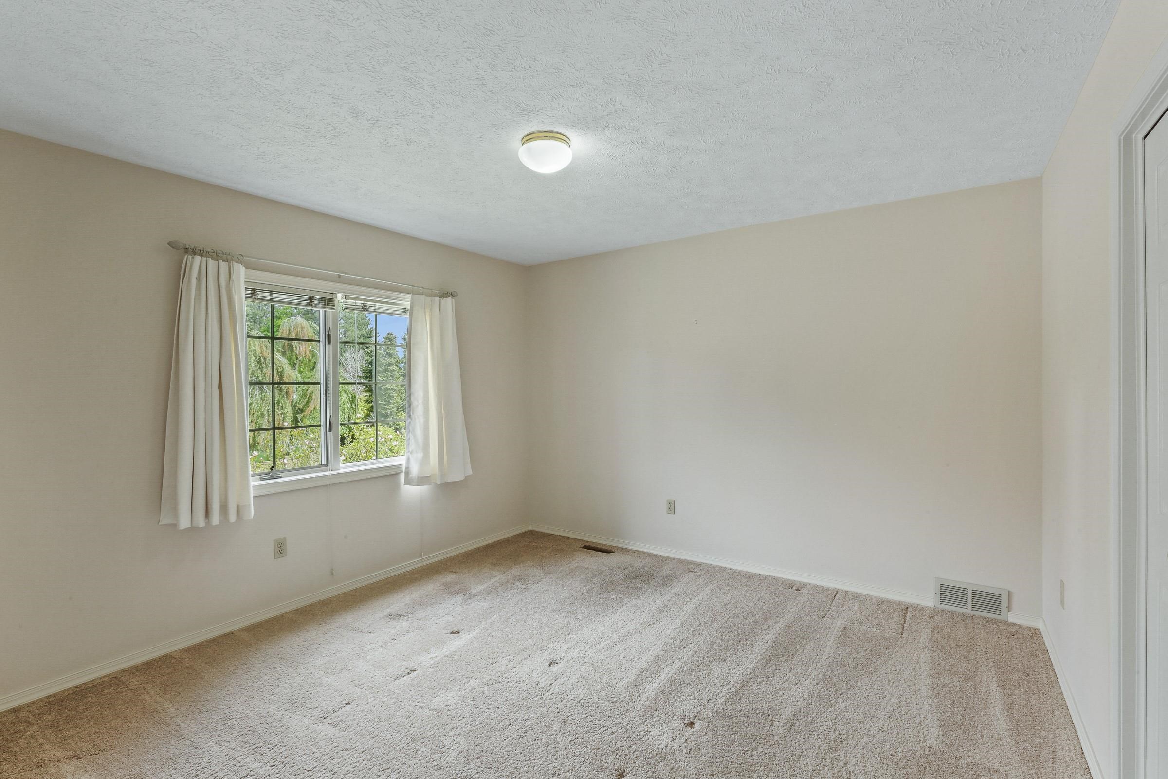 409 West Center Street Spokane, WA 99208 - Photo 16 of 28 Gallery Image 16