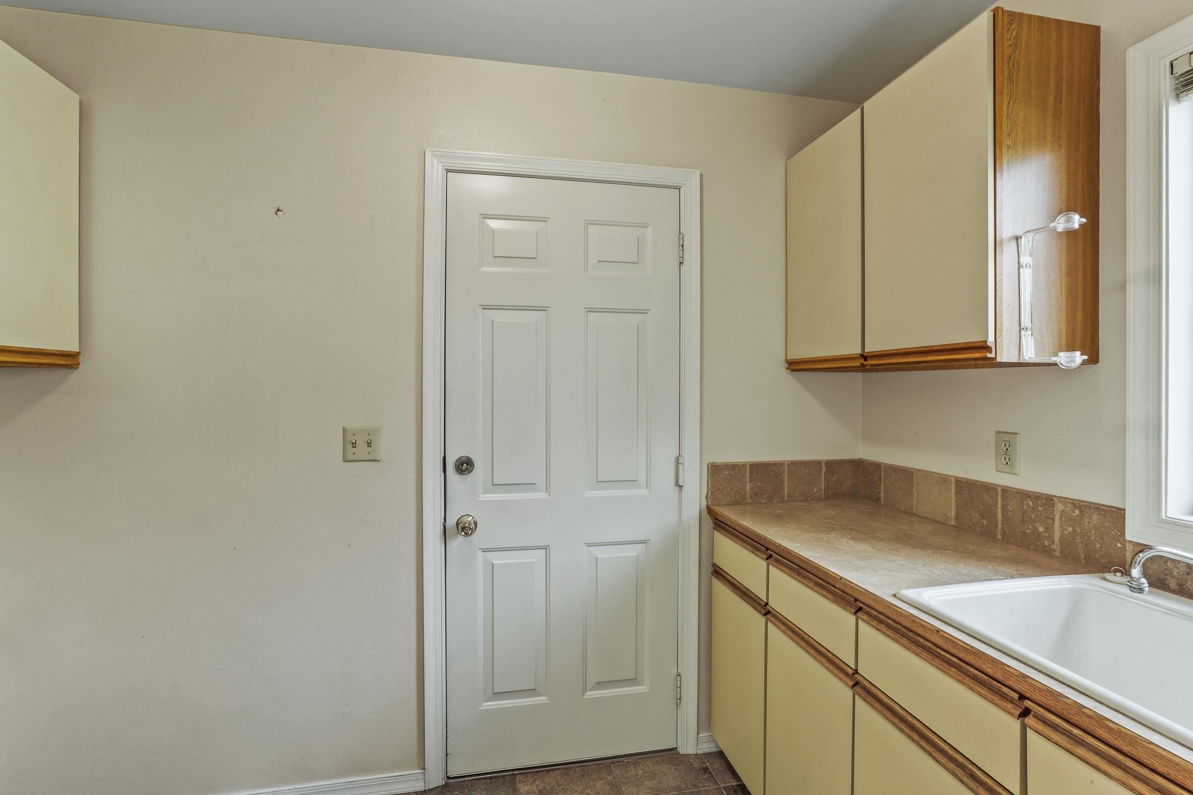 409 West Center Street Spokane, WA 99208 - Photo 23 of 28 Gallery Image 23