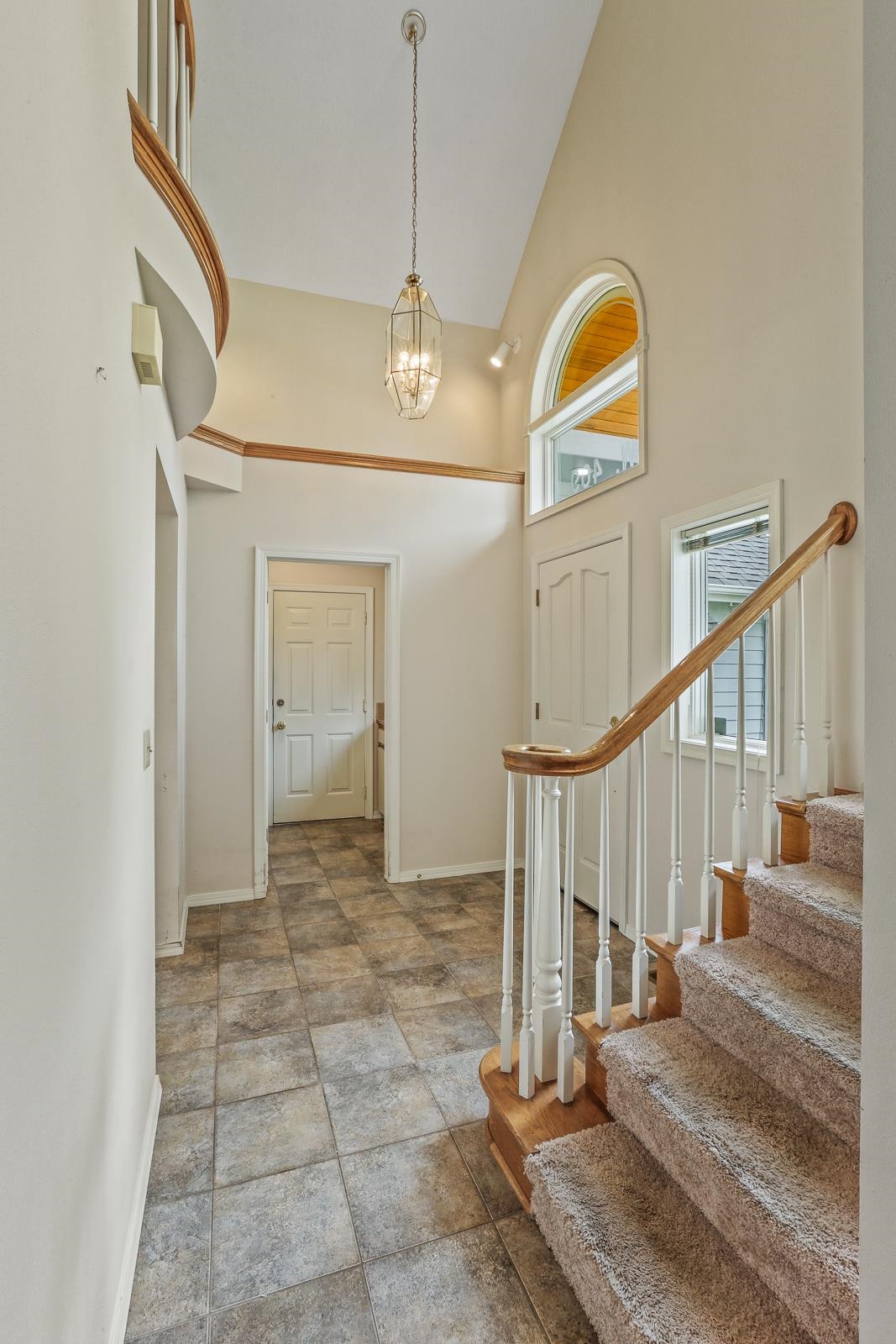 409 West Center Street Spokane, WA 99208 - Photo 3 of 28 Gallery Image 3
