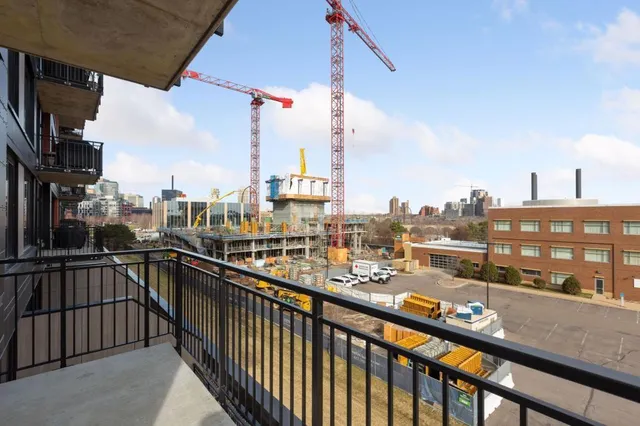 $3,795 | 1240 South 2nd Street, Unit 232, Minneapolis, MN 55415