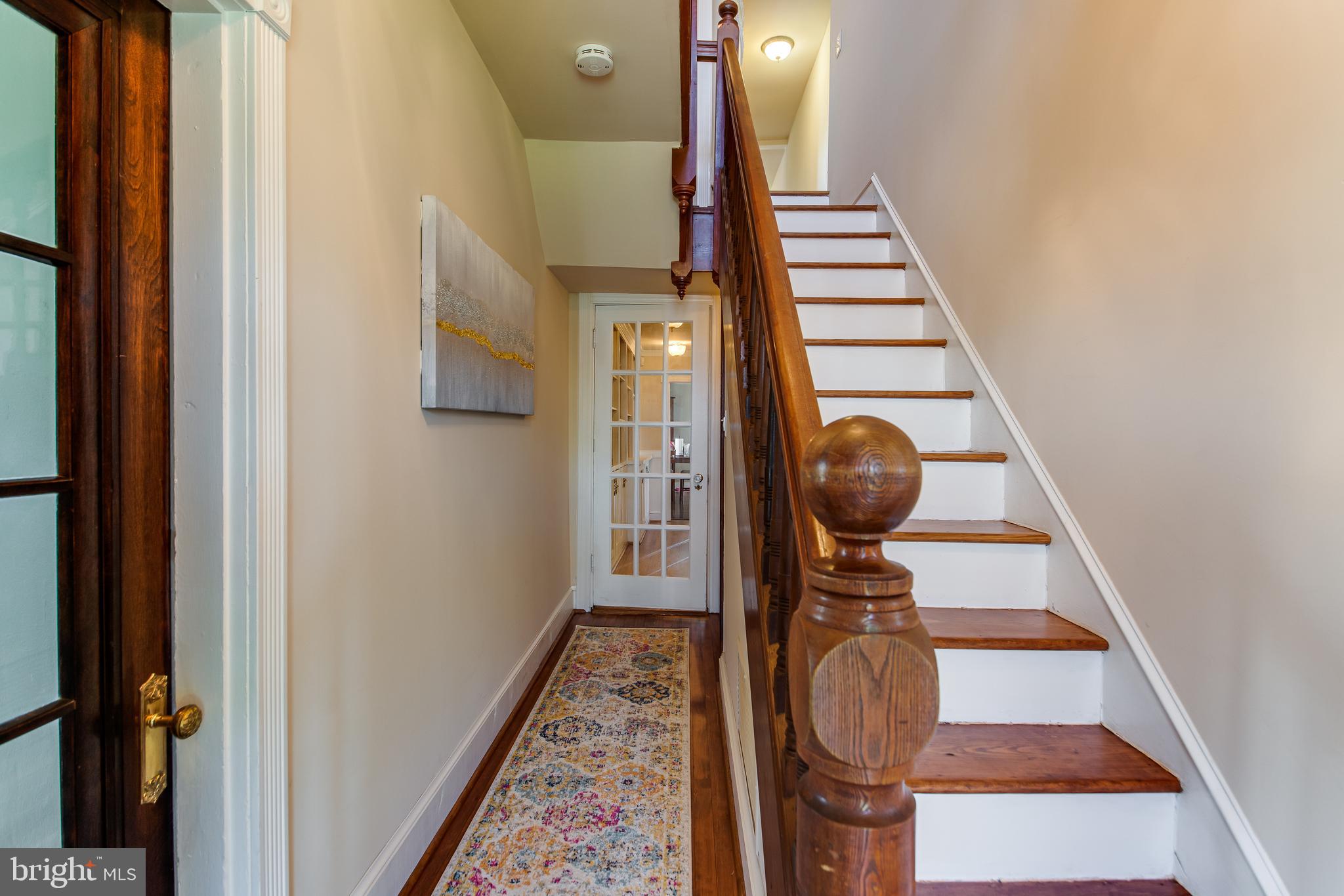 13920 Darnestown Road Gaithersburg, MD 20878 - Photo 21 of 44 Hallway Leads to Dining Room & Kitchen