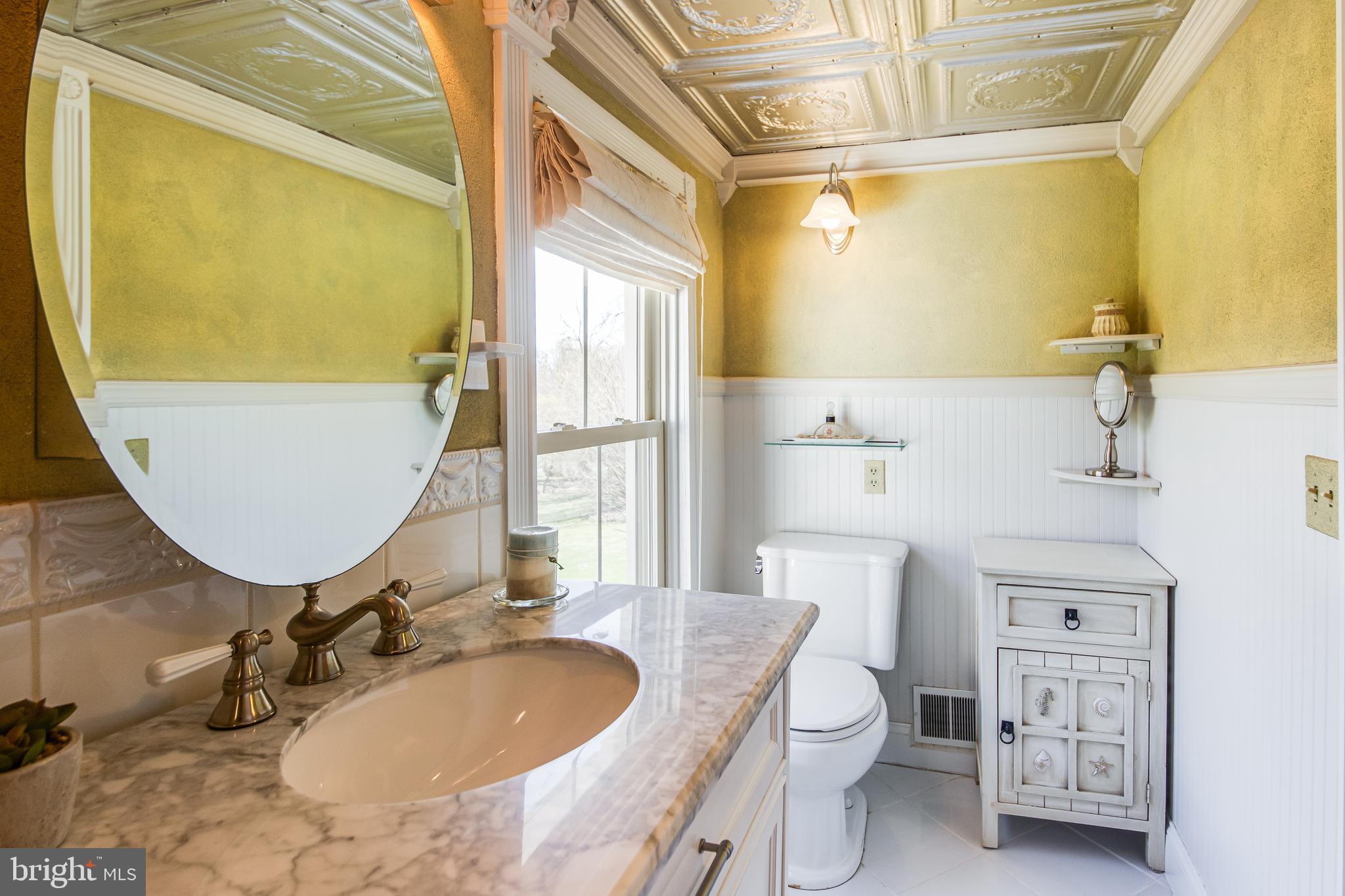 13920 Darnestown Road Gaithersburg, MD 20878 - Photo 29 of 44 Upper Level Renovated Bathroom