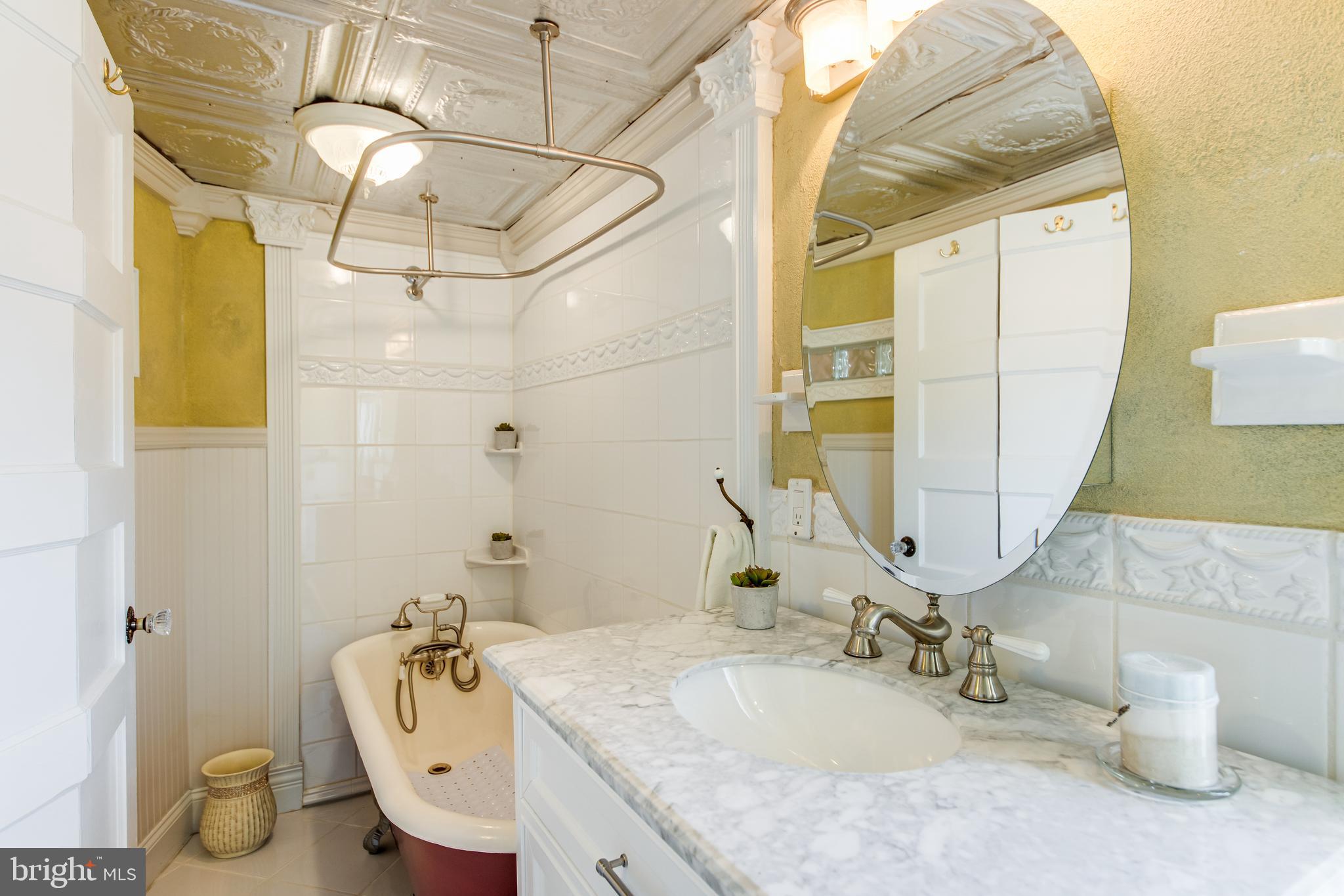 13920 Darnestown Road Gaithersburg, MD 20878 - Photo 30 of 44 Upper Level Renovated Bathroom