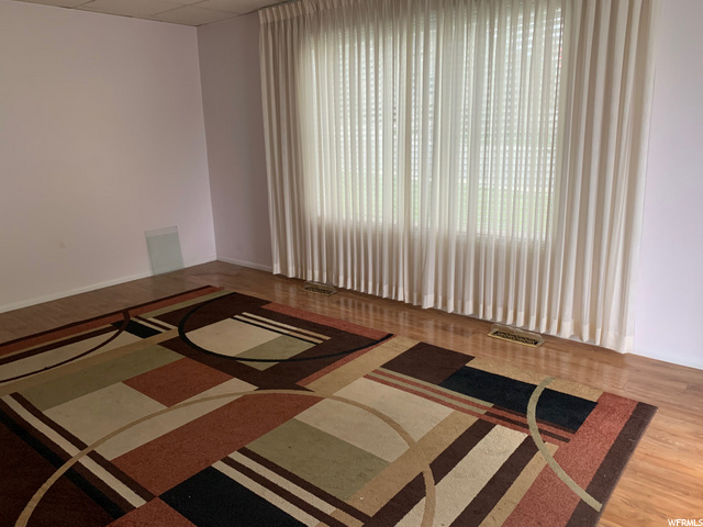 561 900 North Bountiful, UT 84010 - Photo 17 of 20